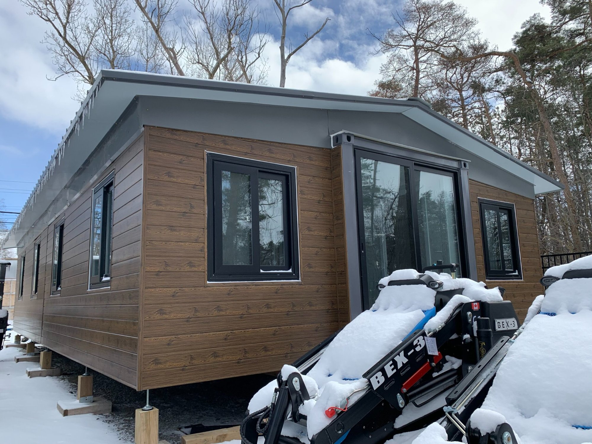 ADU — snow-set installation